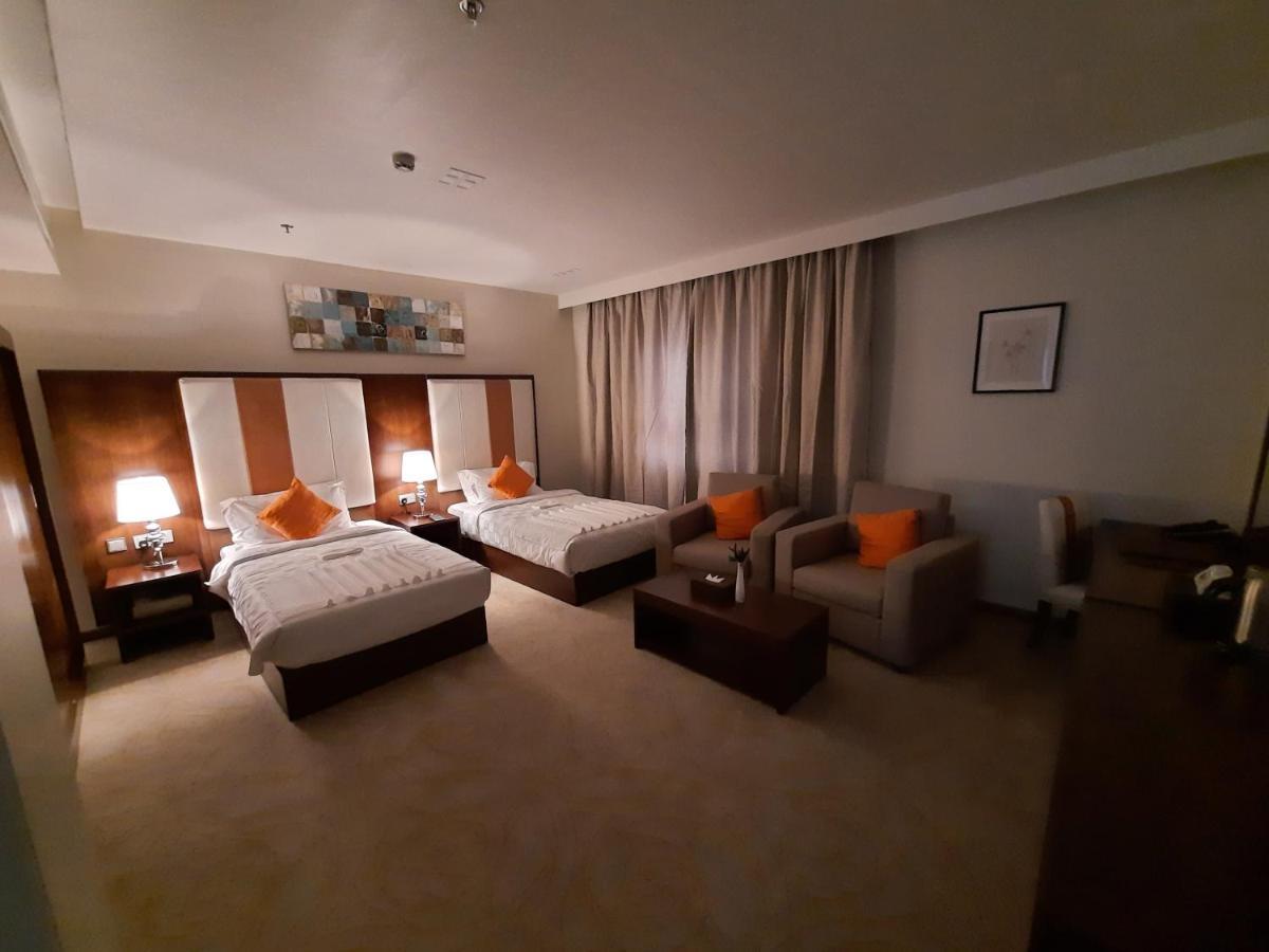 Sby Hotel Yidda Exterior foto