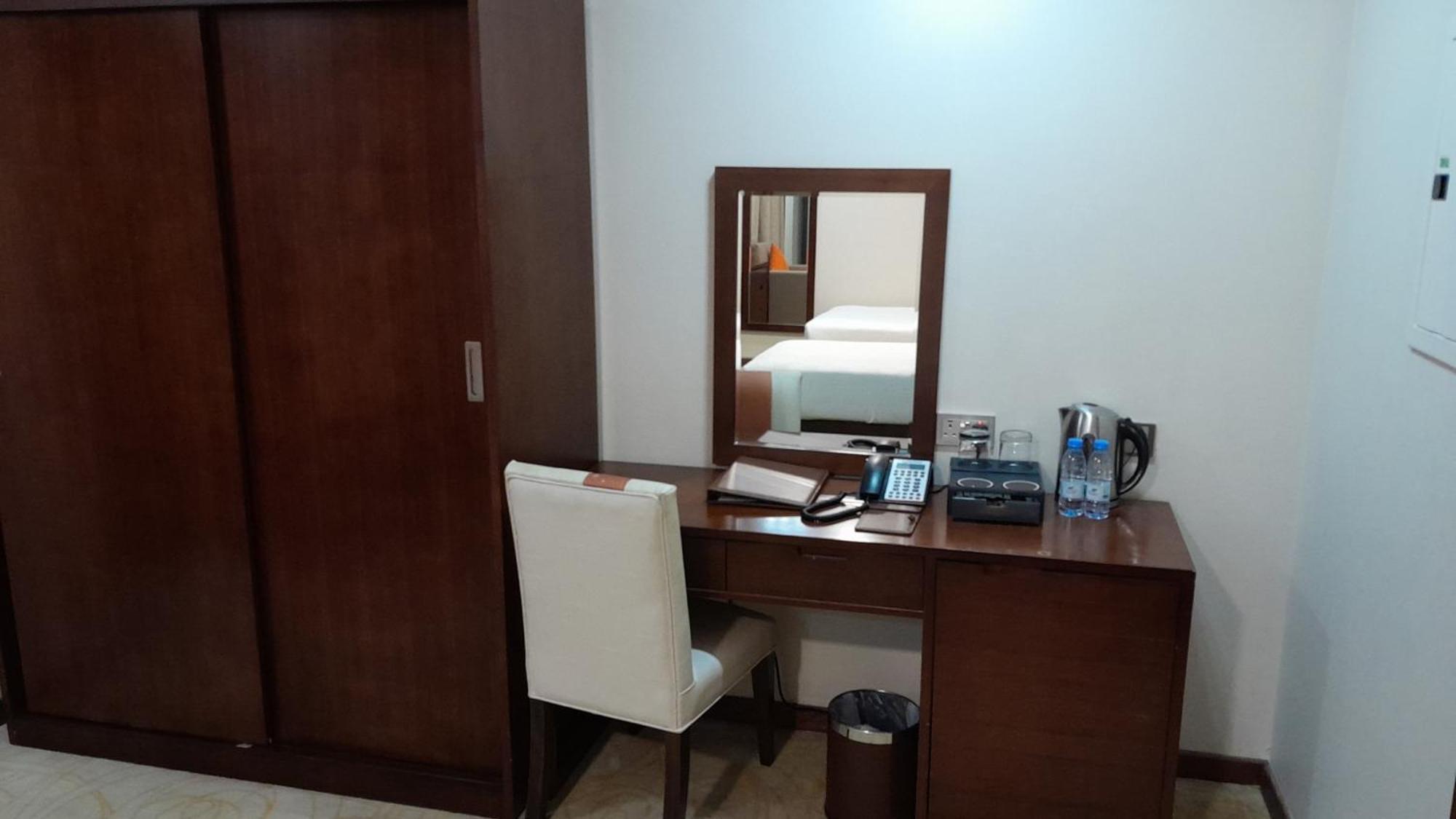 Sby Hotel Yidda Exterior foto